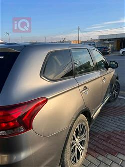 ميتسوبيشي اوتلاندر